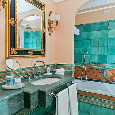 Punta Regina Hotel 4*