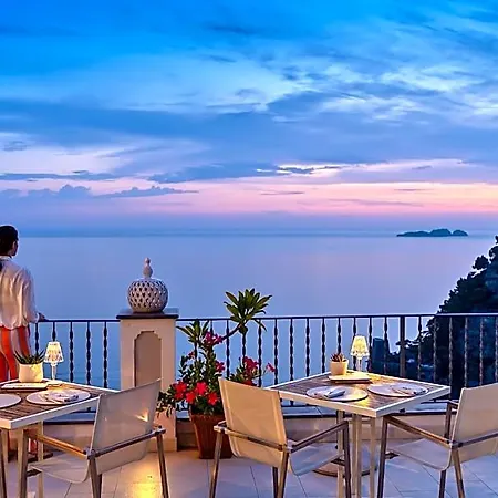 Punta Regina 4*