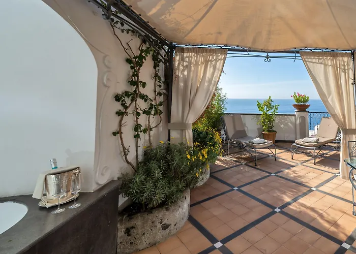 Punta Regina Hotel 4*