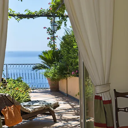 Szálloda Punta Regina 4*