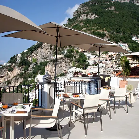 Punta Regina Szálloda