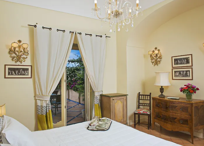 Punta Regina Hotel 4*