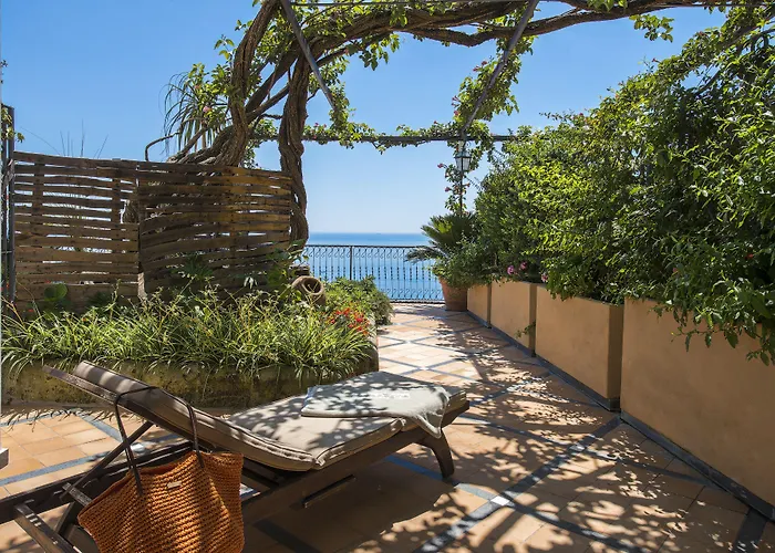 Hotel Punta Regina 4*