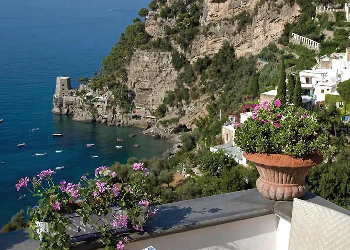 Punta Regina Hotel 4*